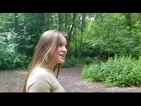 ❤️ Navrhl jsem Evelíně, abychom si to rozdali na veřejném místě! Řekla ano. Pak jsem ji ošukal do zadku a udělal se jí do pusy. Pak se vyčůrala. ❤ Šukání video u nás ❌️